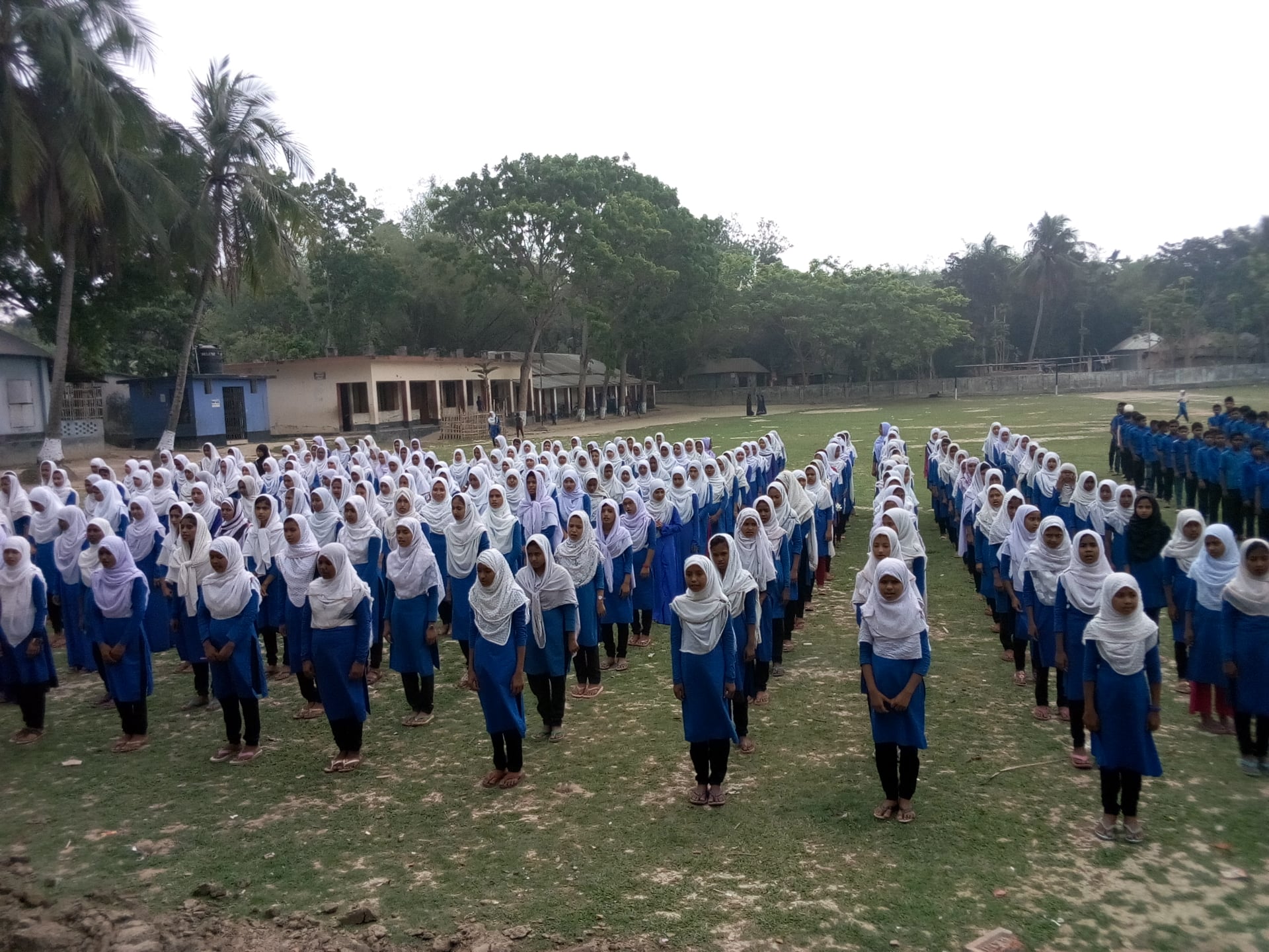 Hi Tech Polytechnic Institute - Slide